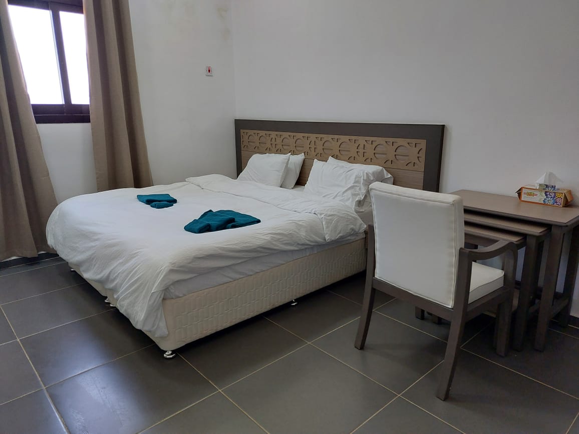 La Sirena Room
